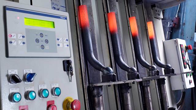 Automated, high-output solutions for bar end and partial heating.