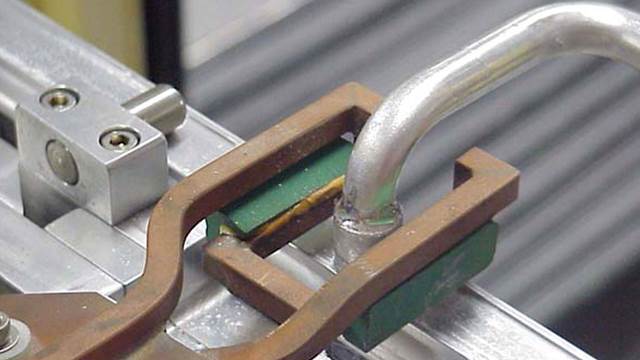 Induction brazing of aluminium parts. 
